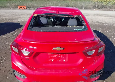 2018 Chevrolet Cruze Lt Auto z USA, uszkodzony, nr VIN 1G1BE5SM1J7228033